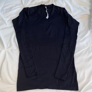 Lululemon Long Sleeve Swiftly Tech - black